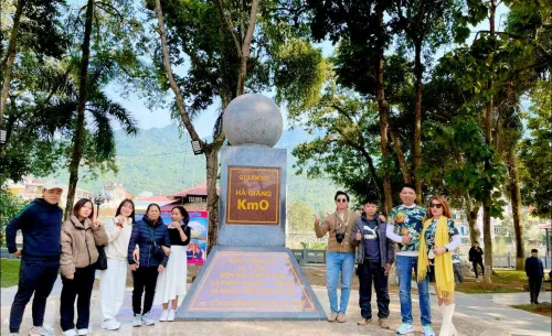 Tour Đông Bắc 5N4Đ: Khám Phá Cao Bằng - Hà Giang